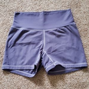 P'tula Betsy Short